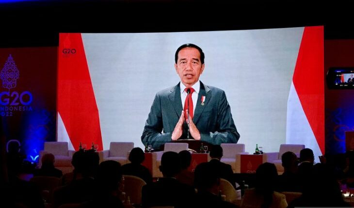 President Joko Widodo launching Pandemic Fund virtually in Nusa Dua, Badung, Bali, on Sunday, November 13, 2022. (ANTARA PHOTOS/Genta Tenri Mawangi/my)